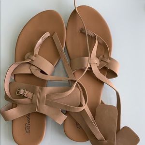 EUC sandals
